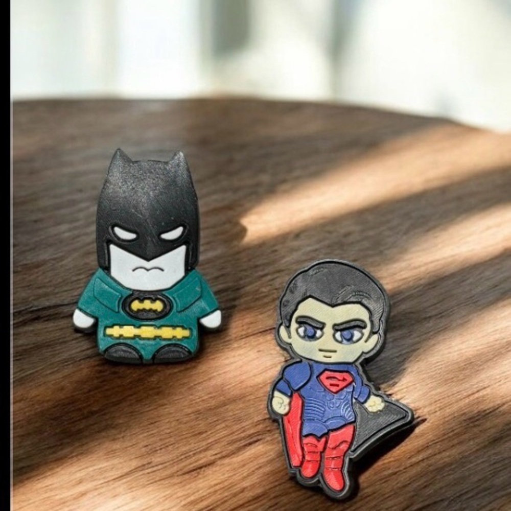 2pc Croc Charms Batman Superman - OS